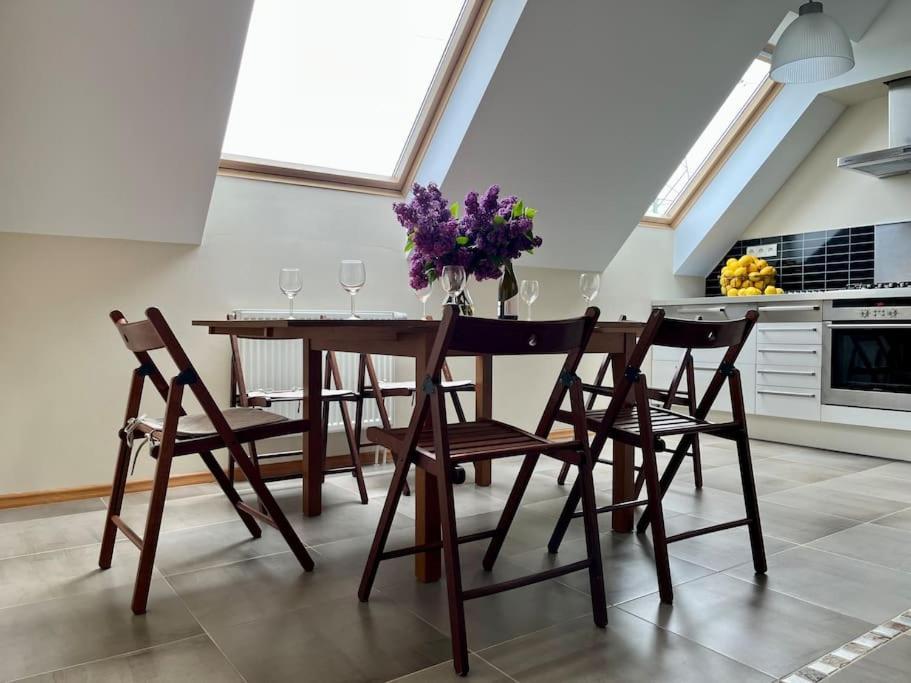 Apartament Hemingwaya 옐레니아구라 외부 사진