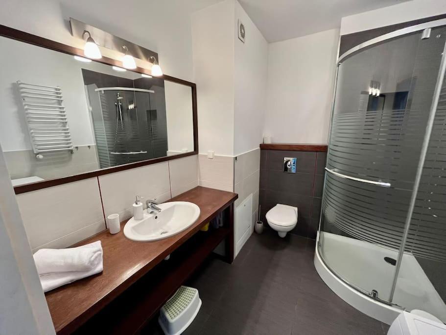 Apartament Hemingwaya 옐레니아구라 외부 사진