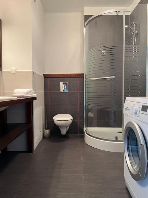 Apartament Hemingwaya 옐레니아구라 외부 사진